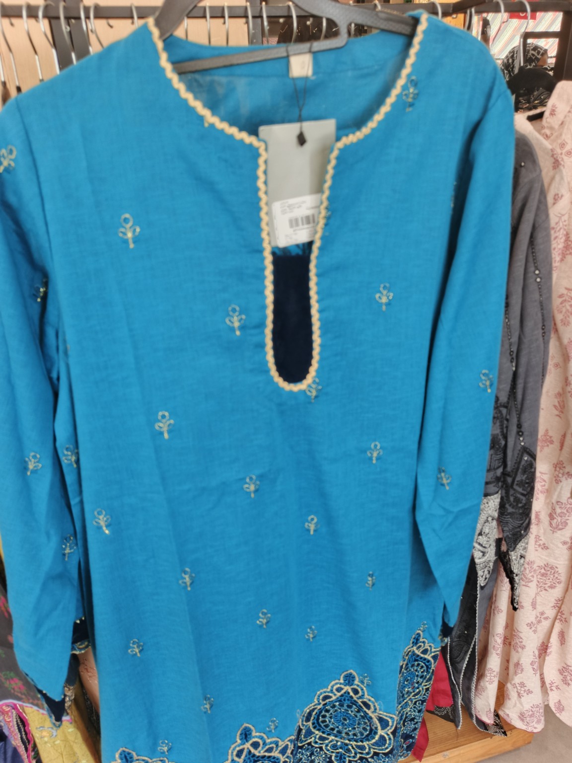 Teal Gold Essence 3-Piece Lawn Suit | W3 three-piece lawn suit